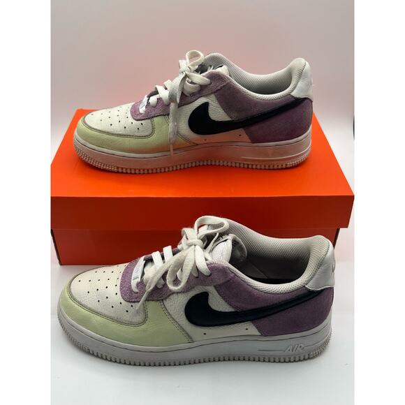 Nike Air Force 1 Low Lime Green‎ And Purple Woman’s Size 8.5 - Picture 1 of 7